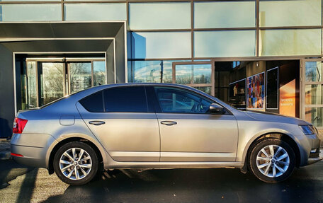 Skoda Octavia, 2019 год, 1 780 000 рублей, 5 фотография