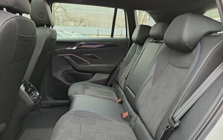 Volkswagen Tiguan II, 2025 год, 5 049 999 рублей, 12 фотография