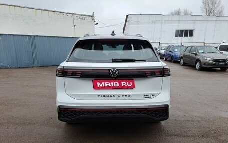 Volkswagen Tiguan II, 2025 год, 5 049 999 рублей, 6 фотография