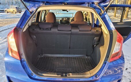 Honda Fit III, 2017 год, 1 100 000 рублей, 16 фотография