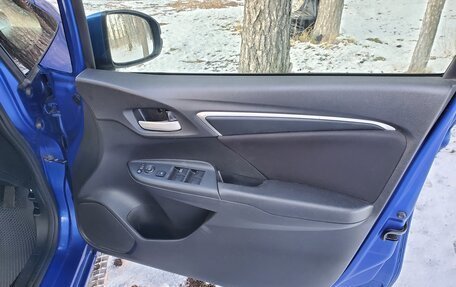 Honda Fit III, 2017 год, 1 100 000 рублей, 18 фотография