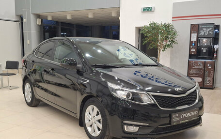 KIA Rio III рестайлинг, 2016 год, 830 000 рублей, 3 фотография