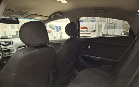 KIA Rio III рестайлинг, 2016 год, 830 000 рублей, 12 фотография