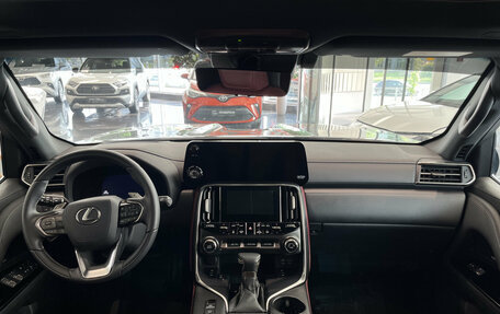 Lexus LX, 2025 год, 19 390 000 рублей, 14 фотография