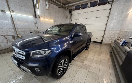 Mercedes-Benz X-Класс I, 2019 год, 5 700 000 рублей, 28 фотография