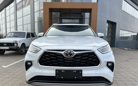 Toyota Highlander, 2025 год, 6 190 000 рублей, 2 фотография