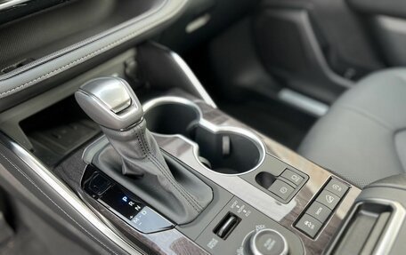 Toyota Highlander, 2025 год, 6 190 000 рублей, 14 фотография