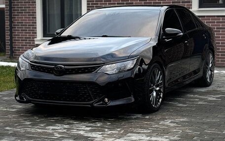 Toyota Camry, 2016 год, 2 420 000 рублей, 1 фотография