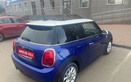MINI Hatch, 2018 год, 2 350 000 рублей, 2 фотография