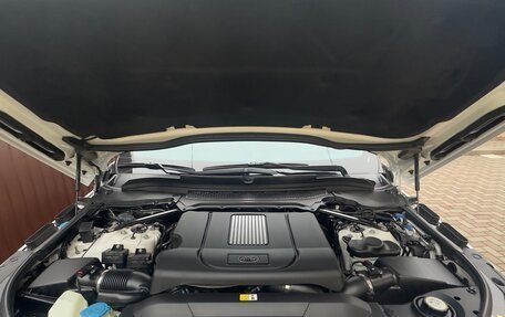 Land Rover Range Rover IV рестайлинг, 2016 год, 6 000 000 рублей, 17 фотография