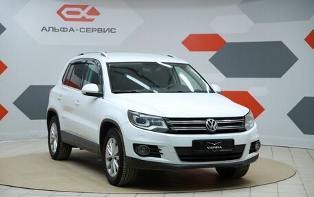 Volkswagen Tiguan I, 2015 год, 1 390 000 рублей, 3 фотография