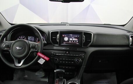 KIA Sportage IV рестайлинг, 2017 год, 2 093 000 рублей, 12 фотография