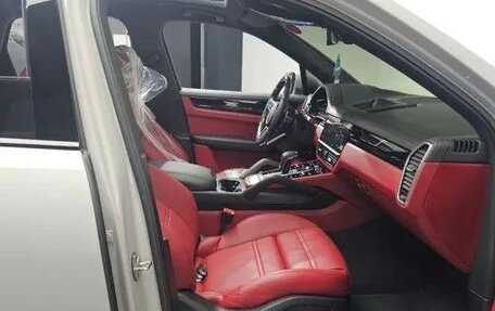 Porsche Cayenne III, 2022 год, 14 141 555 рублей, 9 фотография