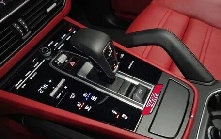 Porsche Cayenne III, 2022 год, 14 141 555 рублей, 13 фотография