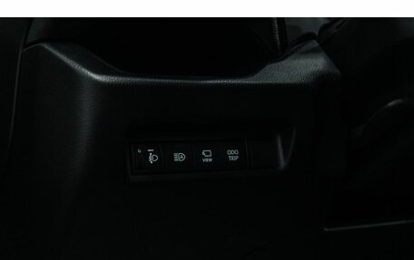 Toyota RAV4, 2025 год, 4 060 000 рублей, 25 фотография