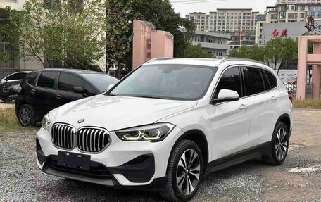 BMW X1, 2022 год, 1 740 000 рублей, 1 фотография