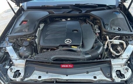 Mercedes-Benz E-Класс, 2019 год, 3 990 000 рублей, 7 фотография