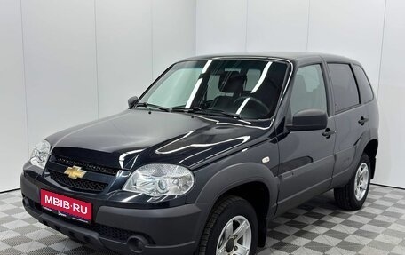 Chevrolet Niva I рестайлинг, 2019 год, 817 000 рублей, 1 фотография