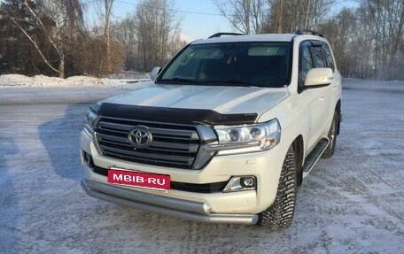 Toyota Land Cruiser 200, 2015 год, 5 250 000 рублей, 1 фотография