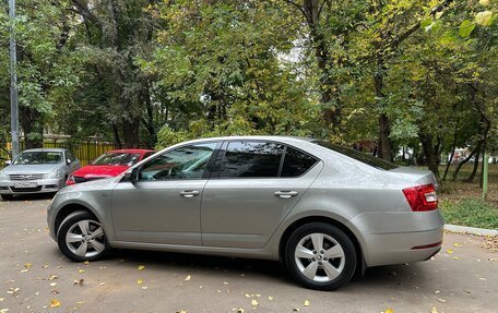 Skoda Octavia, 2018 год, 1 850 000 рублей, 6 фотография