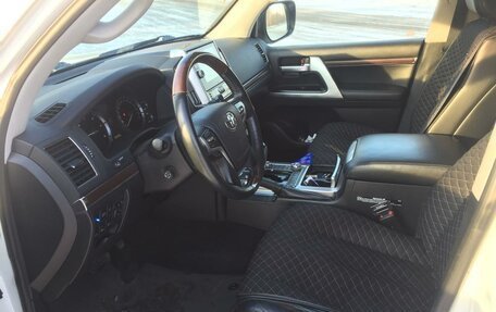 Toyota Land Cruiser 200, 2015 год, 5 250 000 рублей, 6 фотография