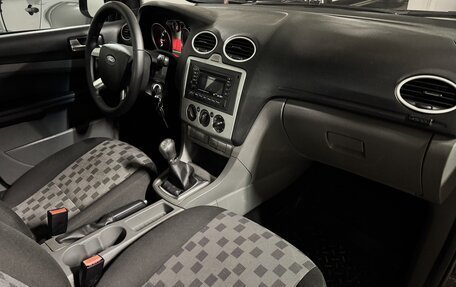 Ford Focus II рестайлинг, 2009 год, 400 000 рублей, 5 фотография