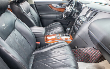 Infiniti FX II, 2012 год, 2 379 000 рублей, 29 фотография