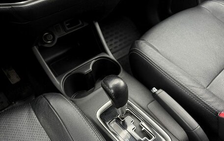 Mitsubishi Outlander III рестайлинг 3, 2015 год, 1 750 000 рублей, 13 фотография