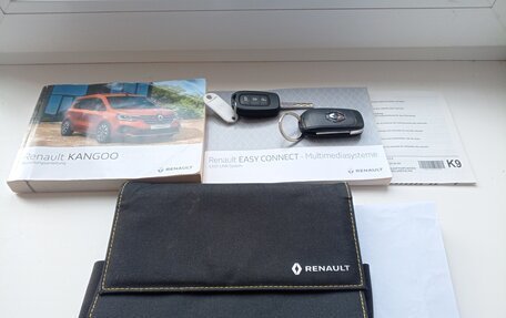 Renault Kangoo, 2021 год, 2 300 000 рублей, 17 фотография