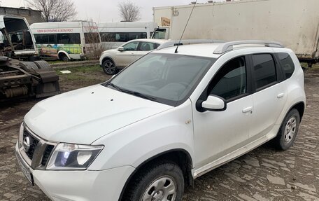 Nissan Terrano III, 2015 год, 1 200 000 рублей, 2 фотография