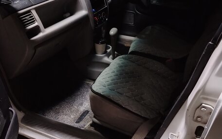 Mazda Demio III (DE), 2002 год, 130 000 рублей, 9 фотография