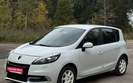 Renault Scenic III, 2013 год, 1 070 000 рублей, 14 фотография