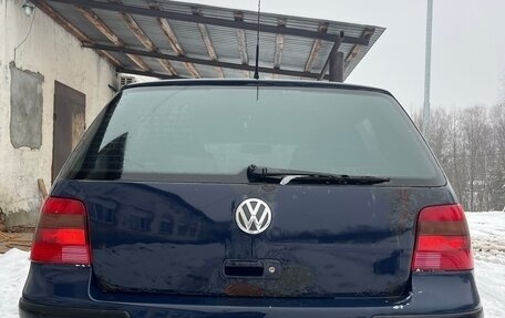 Volkswagen Golf IV, 2002 год, 170 000 рублей, 2 фотография