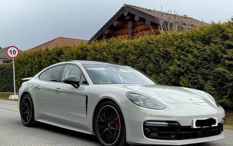 Porsche Panamera II рестайлинг, 2020 год, 10 600 000 рублей, 4 фотография