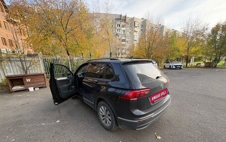 Volkswagen Tiguan II, 2021 год, 2 500 000 рублей, 5 фотография