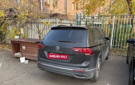 Volkswagen Tiguan II, 2021 год, 2 500 000 рублей, 13 фотография