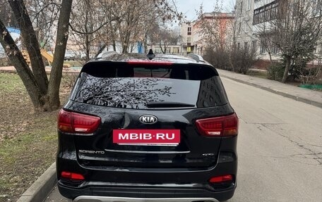 KIA Sorento III Prime рестайлинг, 2018 год, 2 100 000 рублей, 5 фотография