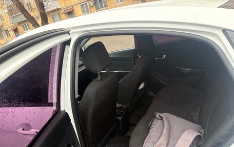 KIA Rio III рестайлинг, 2015 год, 599 000 рублей, 4 фотография