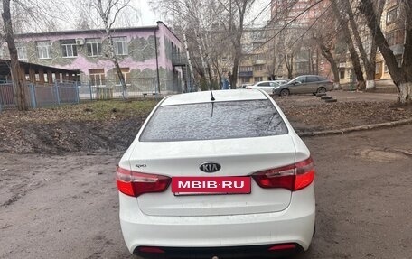 KIA Rio III рестайлинг, 2015 год, 599 000 рублей, 8 фотография