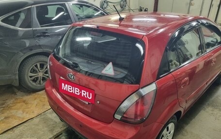 KIA Rio II, 2010 год, 730 000 рублей, 4 фотография