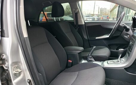 Toyota Corolla, 2011 год, 818 000 рублей, 14 фотография