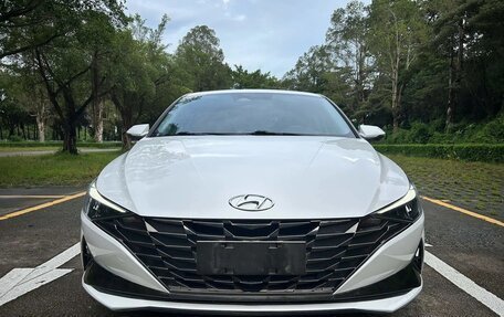 Hyundai Elantra, 2022 год, 1 652 000 рублей, 4 фотография