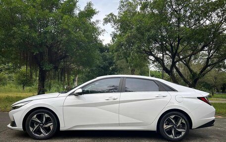 Hyundai Elantra, 2022 год, 1 652 000 рублей, 7 фотография