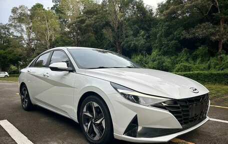 Hyundai Elantra, 2022 год, 1 652 000 рублей, 11 фотография