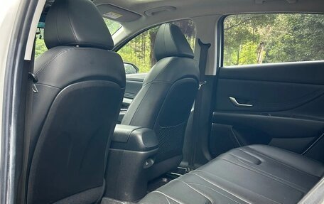 Hyundai Elantra, 2022 год, 1 652 000 рублей, 21 фотография