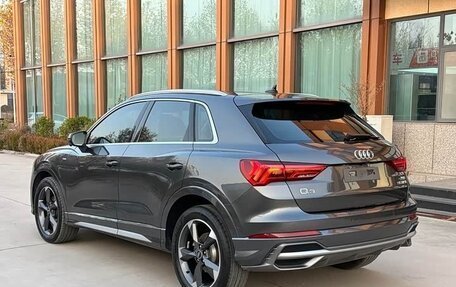 Audi Q3, 2022 год, 2 600 000 рублей, 5 фотография