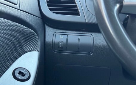 Hyundai Solaris II рестайлинг, 2011 год, 720 000 рублей, 11 фотография