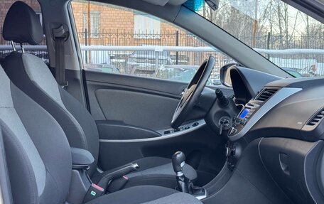 Hyundai Solaris II рестайлинг, 2011 год, 720 000 рублей, 18 фотография