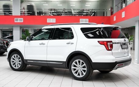 Ford Explorer VI, 2017 год, 2 299 000 рублей, 4 фотография