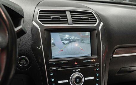 Ford Explorer VI, 2017 год, 2 299 000 рублей, 15 фотография